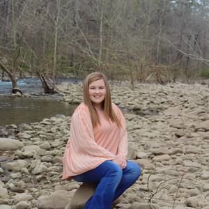 Meet your Posher, Valarie